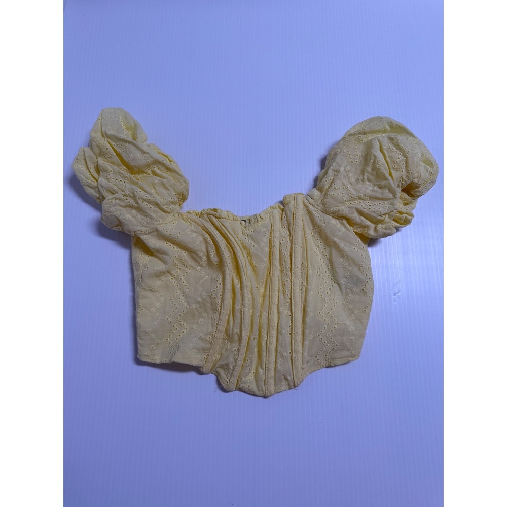 Wild Fable Yellow Eyelet Corset Top Puff Sleeve Smocked Back XXS